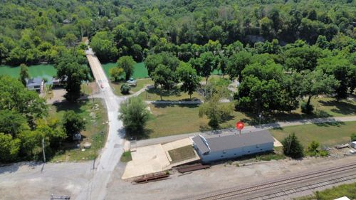 5 N Spring Street, Hardy, AR, 72542 | Card Image