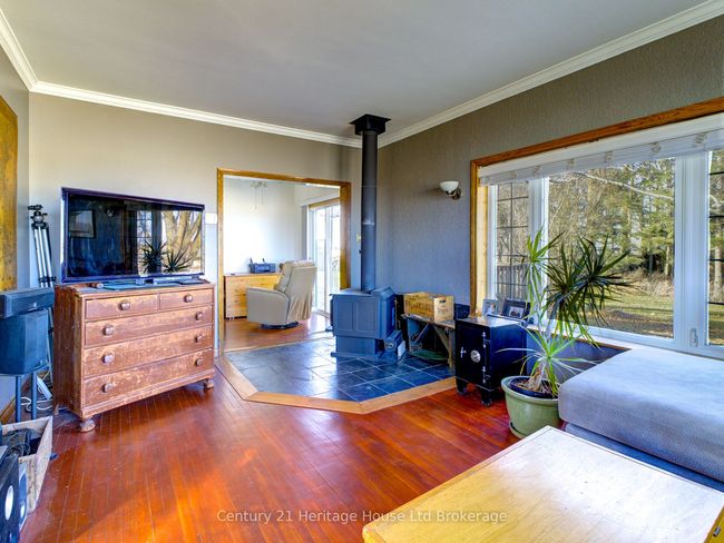 474593 Dodge Line, House other with 2 bedrooms, 2 bathrooms and 10 parking in Beachville ON | Image 6