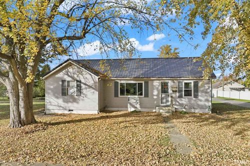 124 E Hoop St, Flora, IN, 46929-1642 | Card Image