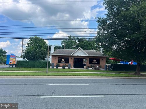 19201 Frederick Rd, GERMANTOWN, MD, 20876-1703 | Card Image