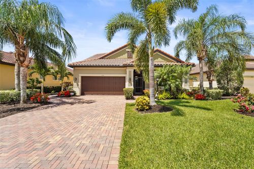 4716 Royal Dornoch Cir, BRADENTON, FL, 34211-8446 | Card Image