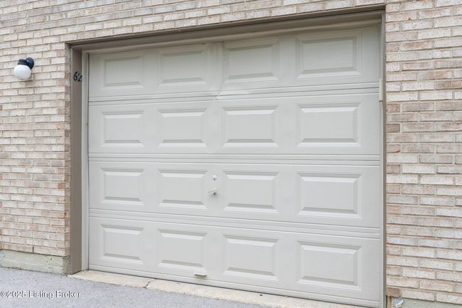 Garage Space 62 | Image 33