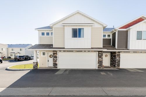 275 W 70 N, Hyrum, UT, 84319-1511 | Card Image