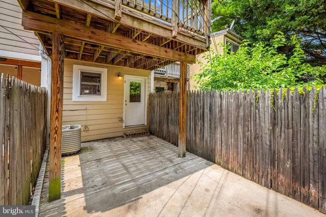 1011 Patapsco St, Townhouse with 3 bedrooms, 3 bathrooms and null parking in BALTIMORE MD | Image 25