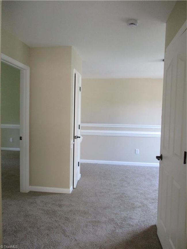 917 Avalon Acres Ln, House other with 3 bedrooms, 3 bathrooms and null parking in High Point NC | Image 5