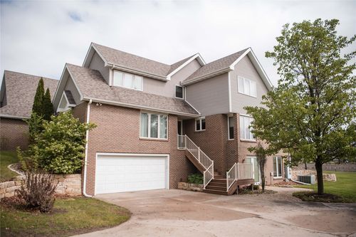 2-706 Bos Landen Weg, Pella, IA, 50219 | Card Image