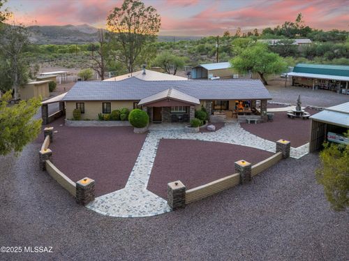 79520 E Putnam Street, Winkelman, AZ, 85192 | Card Image