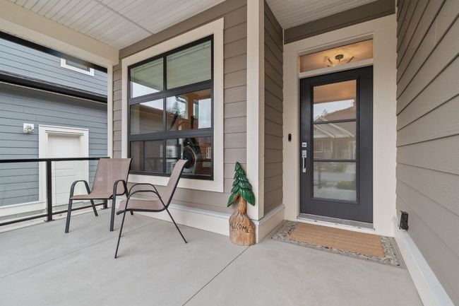 Property entrance featuring a porch | Image 4