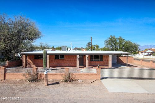 2700 W San Paulus Road, Tucson, AZ, 85746 | Card Image