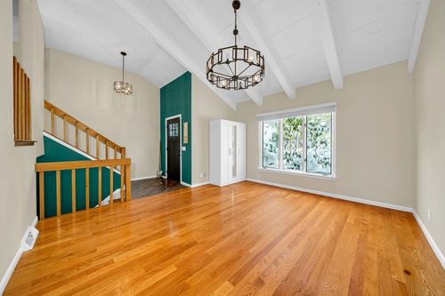 2 Foxfire Dr, Sharon, MA, 02067-2804 | Card Image