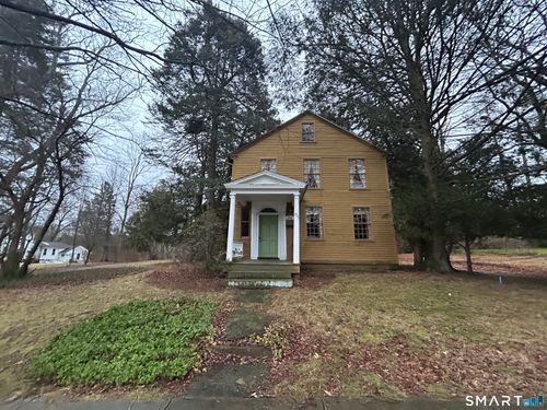 825 Worthington Rdg, Berlin, CT, 06037-3210 | Card Image