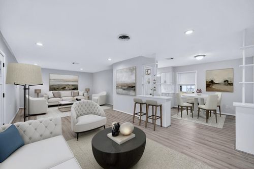 5014 Viking Dr, Houston, TX, 77092-4232 | Card Image