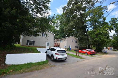 144 & 148 Laurel Loop, Asheville, NC, 28806 | Card Image
