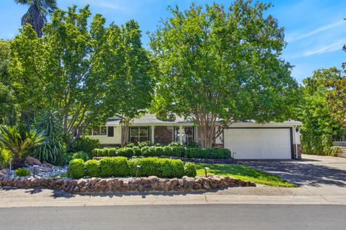 3574 El Ricon Way, Sacramento, CA, 95864 | Card Image