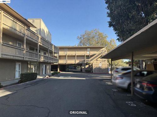 23-260 Industrial Pkwy, Hayward, CA, 94544-7114 | Card Image