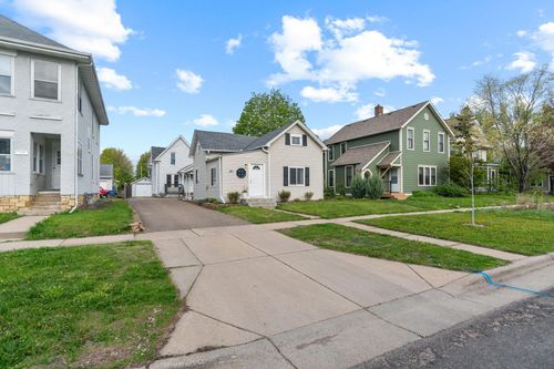 385 - 387 Stryker Avenue, West Saint Paul, MN, 55107 | Card Image
