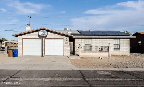 1916 Chateau Dr, Las Cruces, NM, 88005-1698 | Card Image