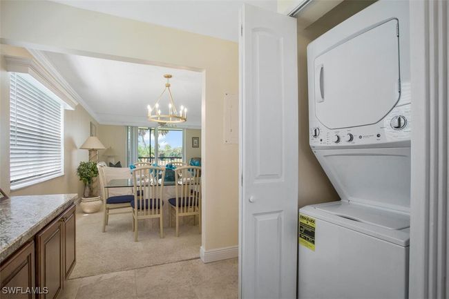 laundry is conveniently located in the kitchen | Image 27