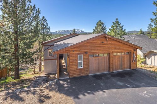 12041 Highland Ave, Truckee, CA, 96161-1718 | Card Image