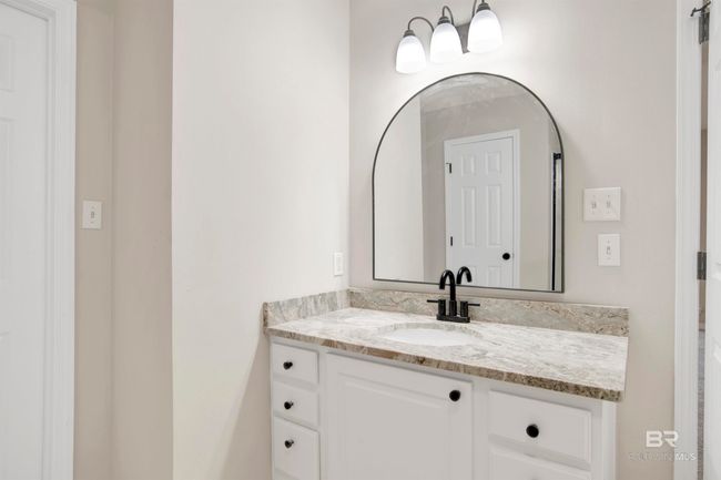 Bathroom | Image 25