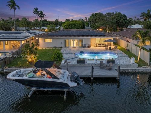 2225 Ne 16th Ave, Wilton Manors, FL, 33305-2403 | Card Image
