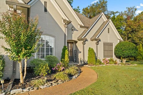5995 Henning Oaks Cv, Arlington, TN, 38002-5365 | Card Image