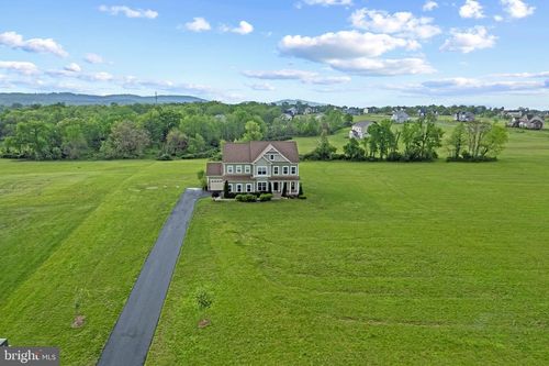 14879 Falconaire Pl, LEESBURG, VA, 20176-5758 | Card Image
