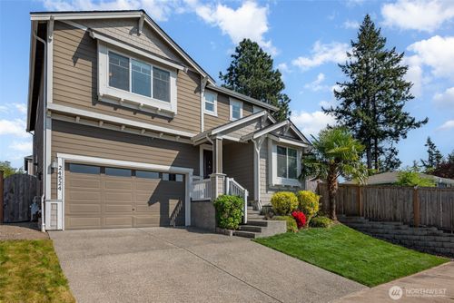 24524 96th Ave S, Kent, WA, 98030-5039 | Card Image