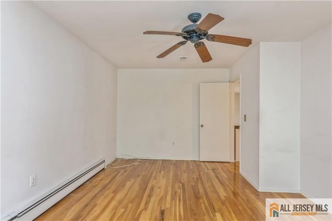 APT-9C - 323 Gill Ln, Townhouse with 2 bedrooms, 2 bathrooms and null parking in Iselin NJ | Image 18