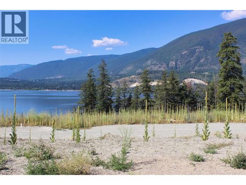 7-3648 Braelyn Rd, Tappen, BC, V0E2X1 | Card Image