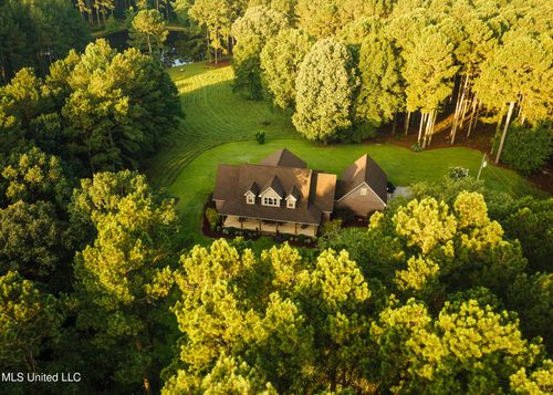 741 County Road 29, Louin, MS, 39338-3282 | Card Image