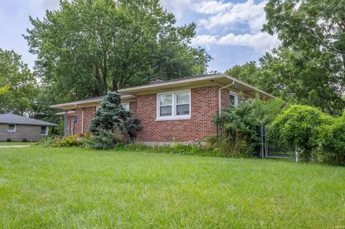 347 Meadow Dr, Union City, IN, 47390-9411 | Card Image