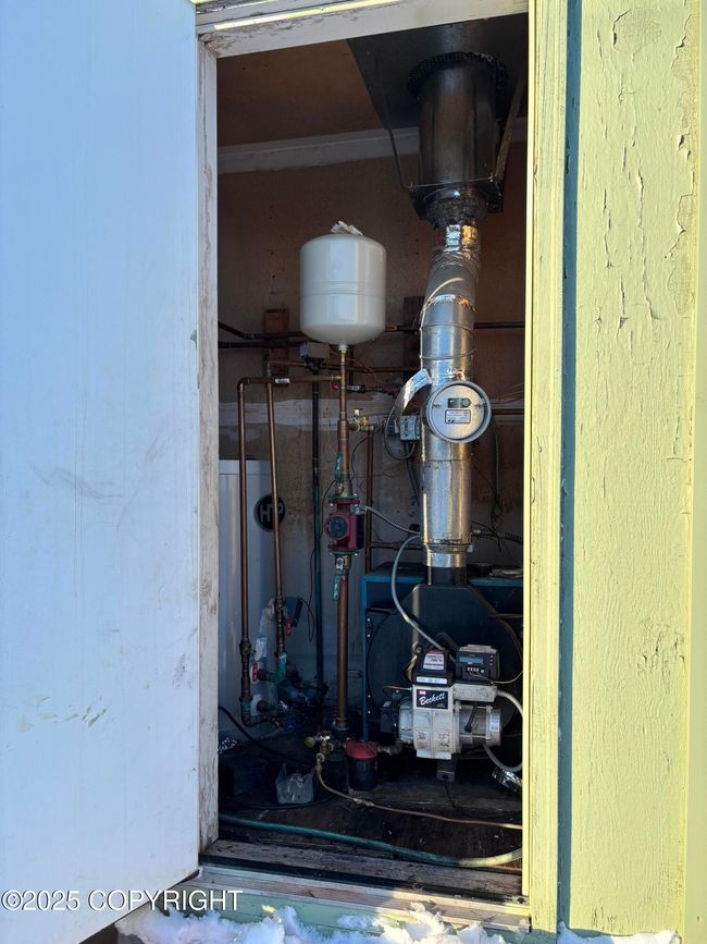 Utility closet | Image 42