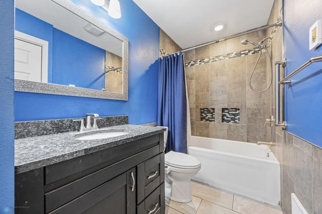 Bathroom | Image 20