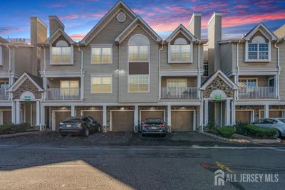 21 Newburgh Drive, Townhouse with 2 bedrooms, 2 bathrooms and null parking in Edison NJ | Image 1