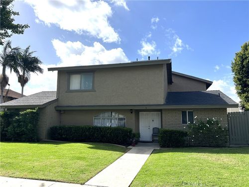 2056 N Highland St, Orange, CA, 92865-4042 | Card Image