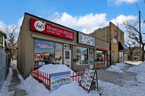 399 Old Orchard Grove, Toronto, ON, M5M2G1 | Card Image