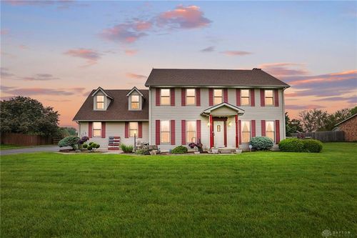 5677 Cedarwood Dr, Lewisburg, OH, 45338-9000 | Card Image