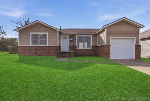 1744 Lakewood Ave, Tulsa, OK, 74112-7211 | Card Image