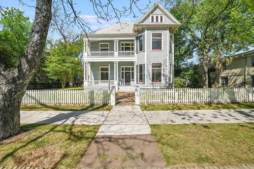 2210 San Gabriel St, Austin, TX, 78705-5012 | Card Image