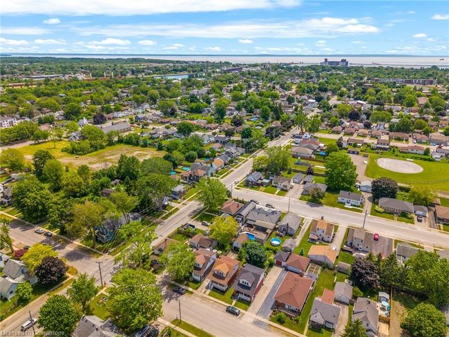 176 Neff St, House other with 2 bedrooms, 2 bathrooms and 3 parking in Port Colborne ON | Image 45