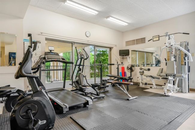 APT-2K - 475 N Highland St, Condo with 2 bedrooms, 2 bathrooms and null parking in Memphis TN | Image 24