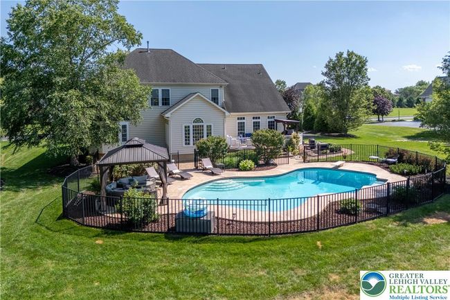 2307 Blackledge Dr, House other with 4 bedrooms, 5 bathrooms and null parking in Quakertown PA | Image 67