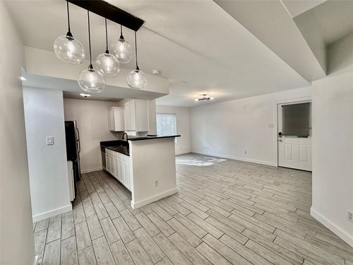 apt-102-1307 Norwalk Ln, Austin, TX, 78703-3745 | Card Image