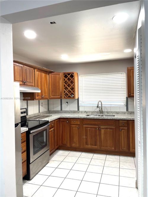 107-7175 Nova Dr, Davie, FL, 33317-7104 | Card Image