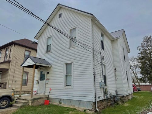 100 1/2 Broadway St, Shelby, OH, 44875-1007 | Card Image