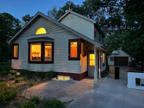 1127 Campbell Ave, Detroit Lakes, MN, 56501-3212 | Card Image