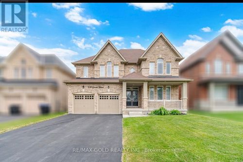 814 Green Street, Innisfil (Lefroy), ON, L0L1W0 | Card Image