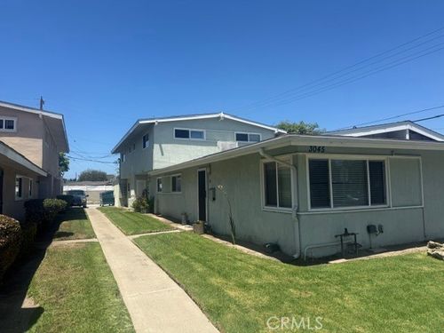 3045 Coolidge Ave, Costa Mesa, CA, 92626-2871 | Card Image