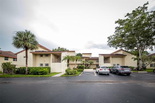 104-8760 Holly Ct, Tamarac, FL, 33321-2087 | Card Image